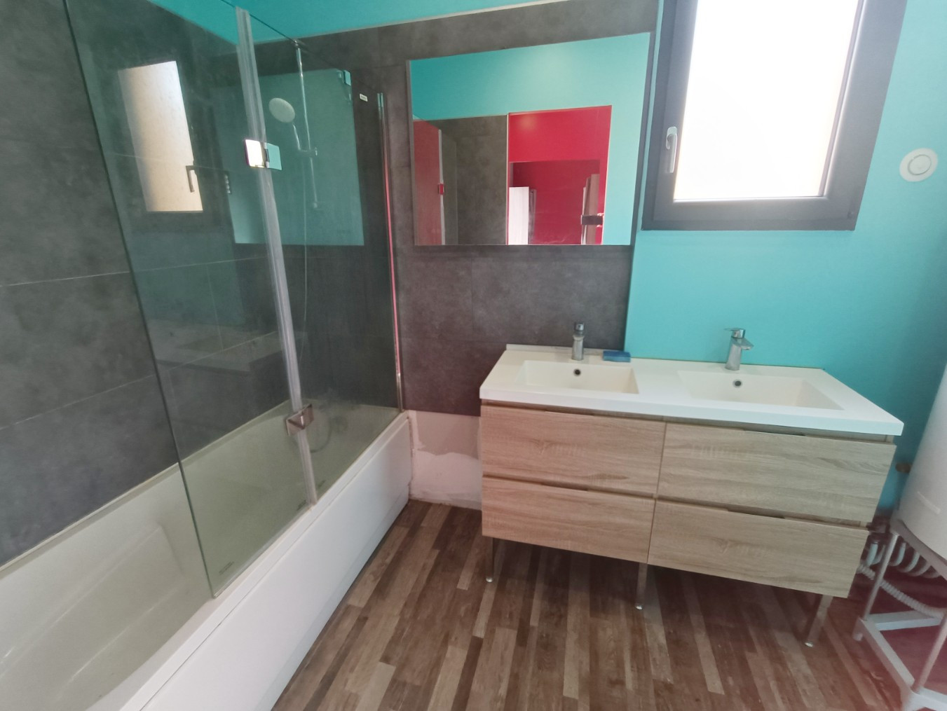 
                                                Vente
                                                 Maison  Amiens 4 chambres avec garage et jardin