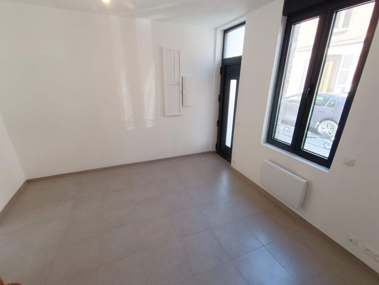 
                                                Location
                                                 Maison Amiens St P. 2 chambres avec cour