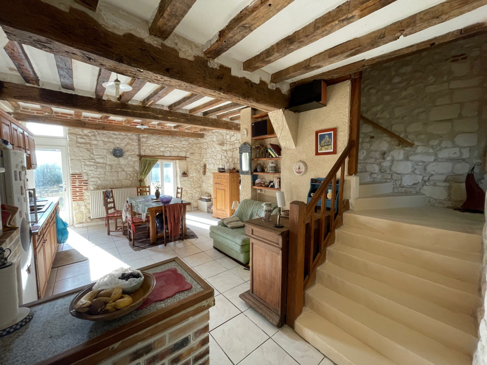 
                                                Vente
                                                 MAISON ANCIENNE 110M² + GRANGE 80M²