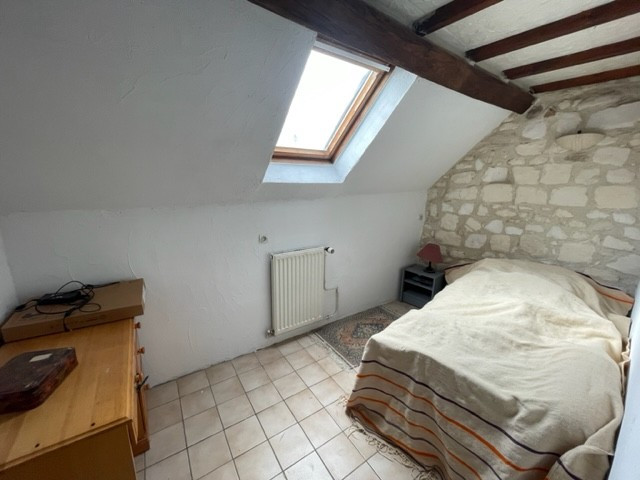 
                                                Vente
                                                 MAISON ANCIENNE 110M² + GRANGE 80M²