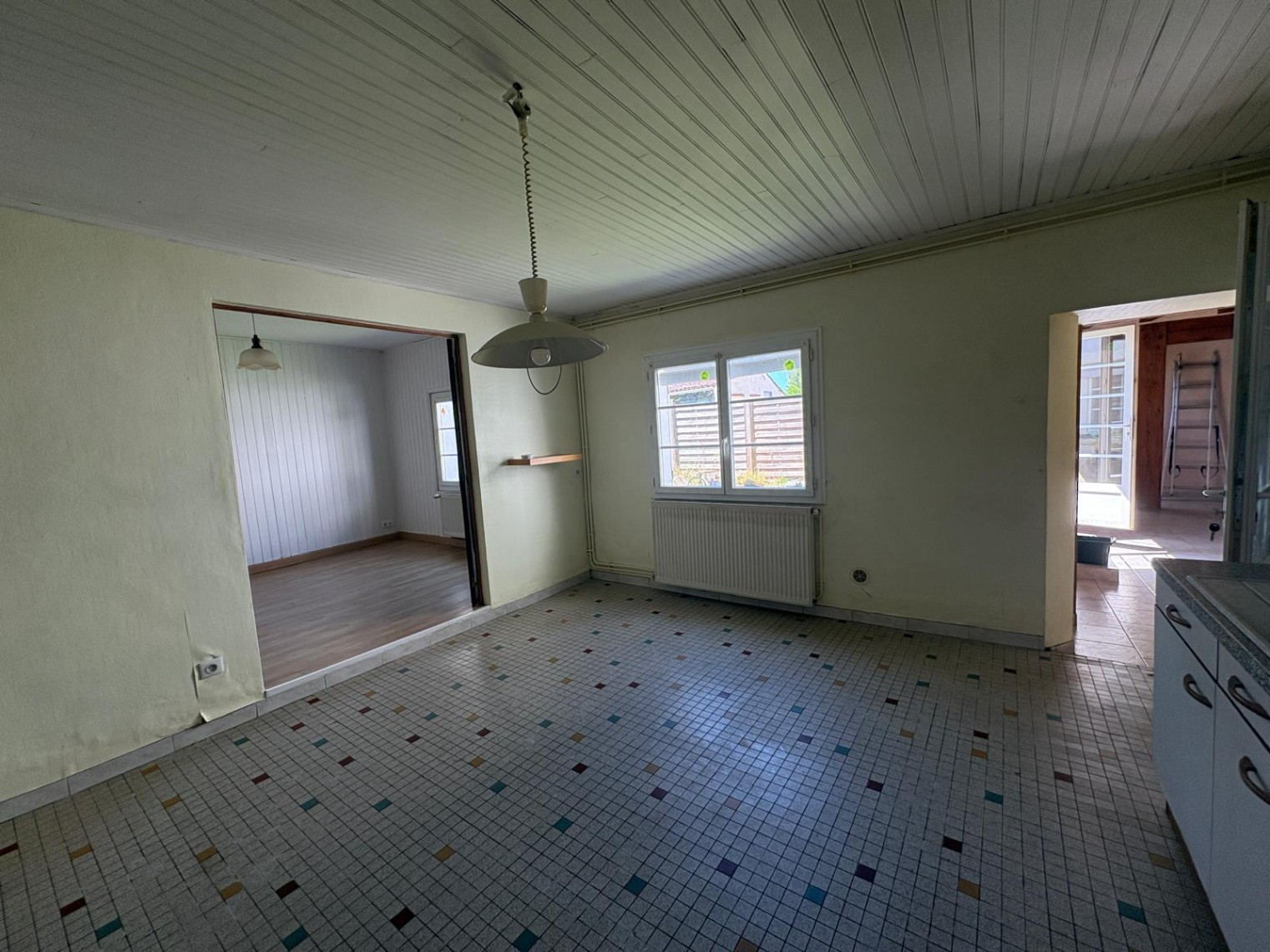 
                                                Vente
                                                 Maison ancienne, charme et potentiel