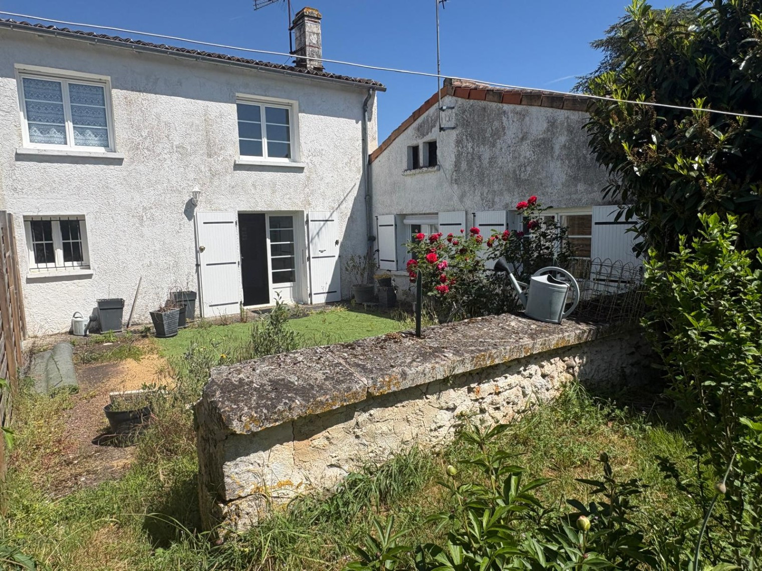 
                                                Vente
                                                 Maison ancienne, charme et potentiel