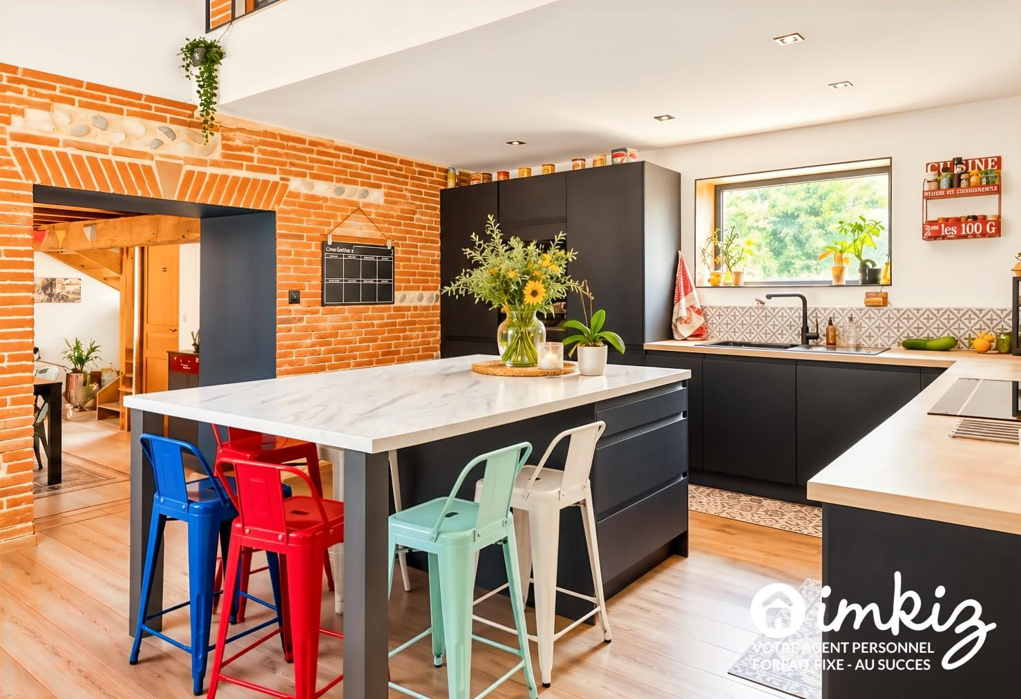 
                                                Vente
                                                 Maison ancienne eénovée 7 pièces au calme