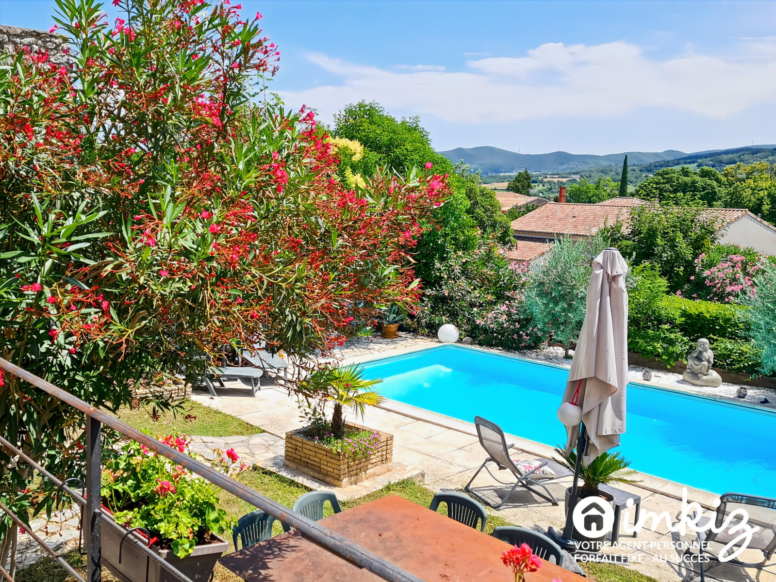 
                                                Vente
                                                 Maison ancienne entièrement restaurée 250m2