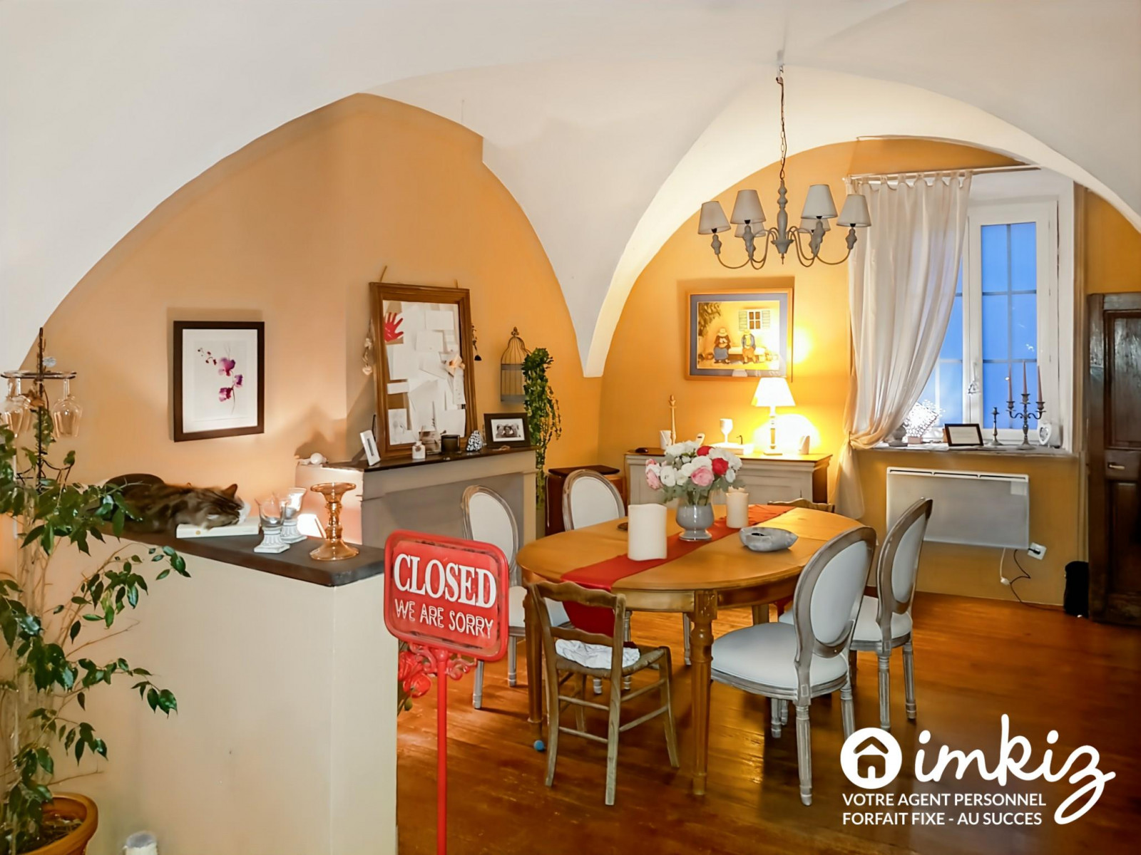 
                                                Vente
                                                 Maison ancienne entièrement restaurée 250m2