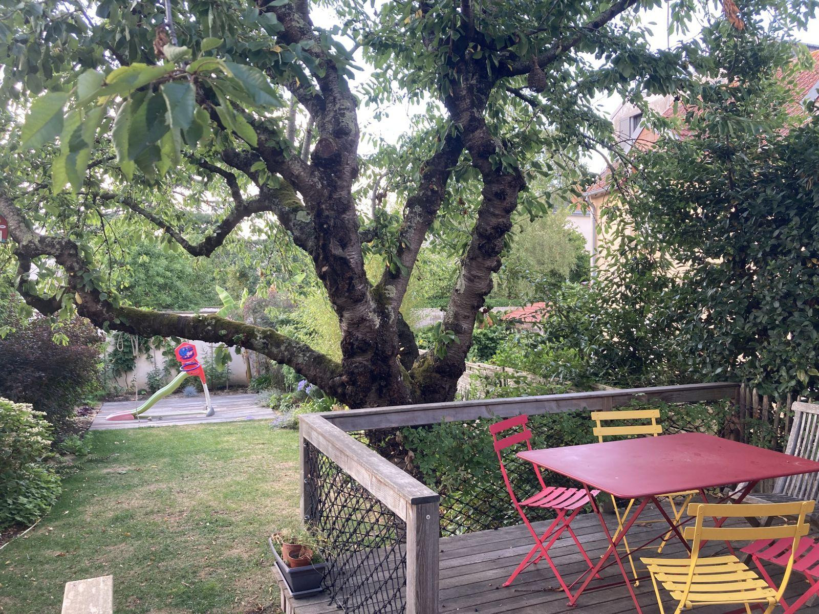 
                                                Location
                                                 Maison Angers avec jardin, Gare/tram