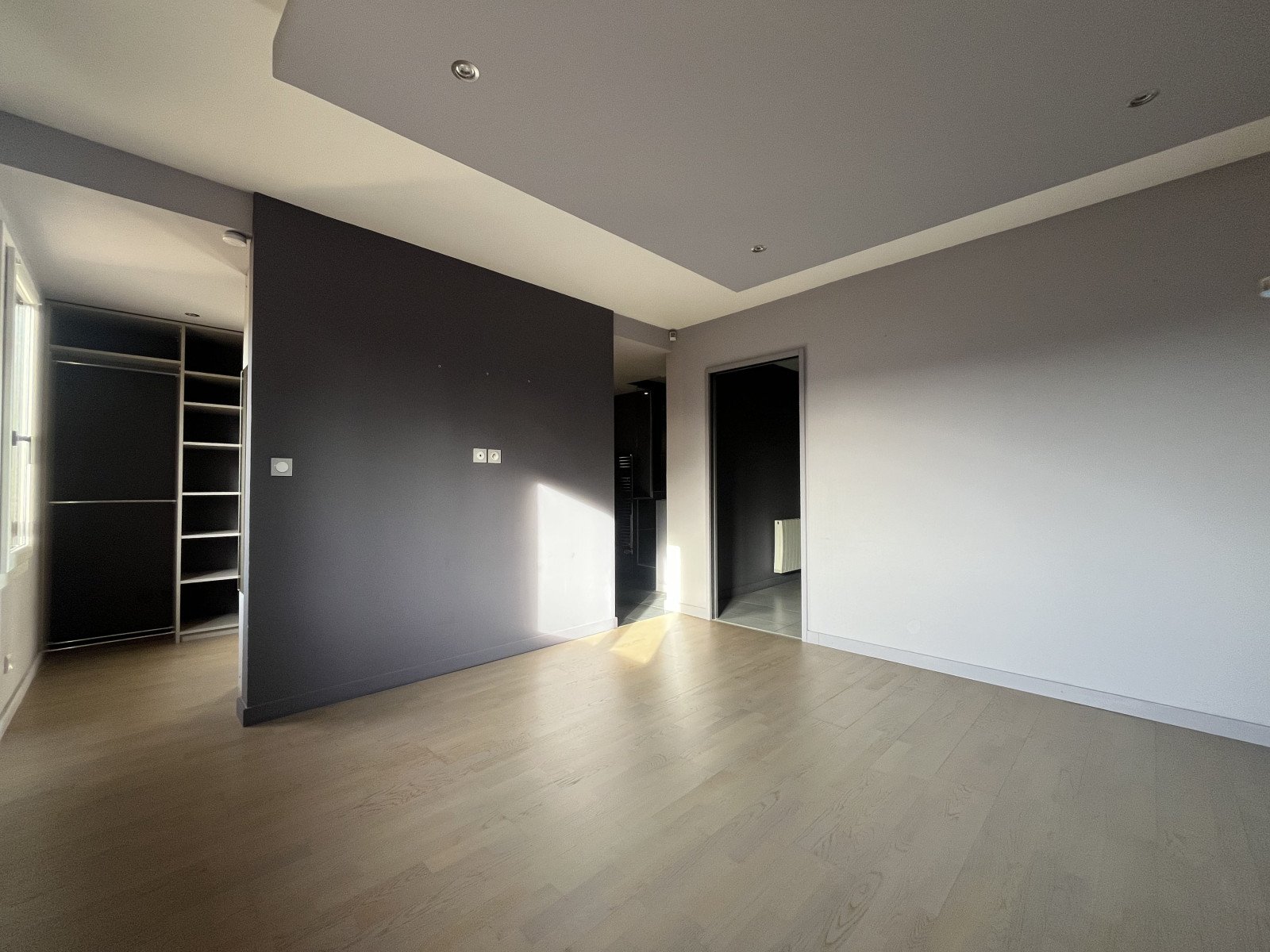 
                                                Vente
                                                 Maison-Appartement à vendre sur Ecully