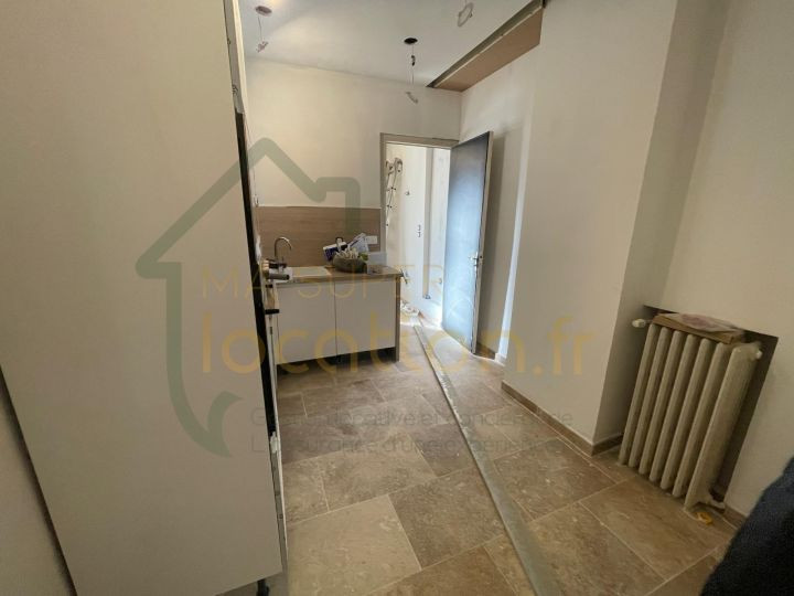 
                                                Location
                                                 Maison/Appartement F4 dans le centre-ville de Saint-Quentin