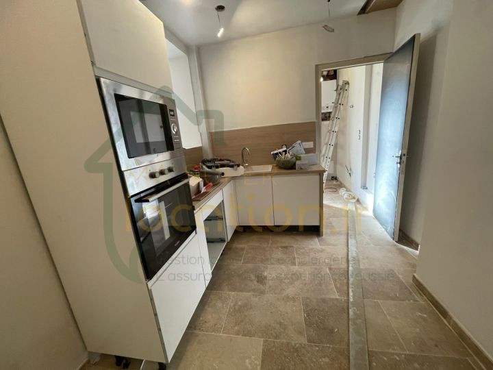 
                                                Location
                                                 Maison/Appartement F4 dans le centre-ville de Saint-Quentin