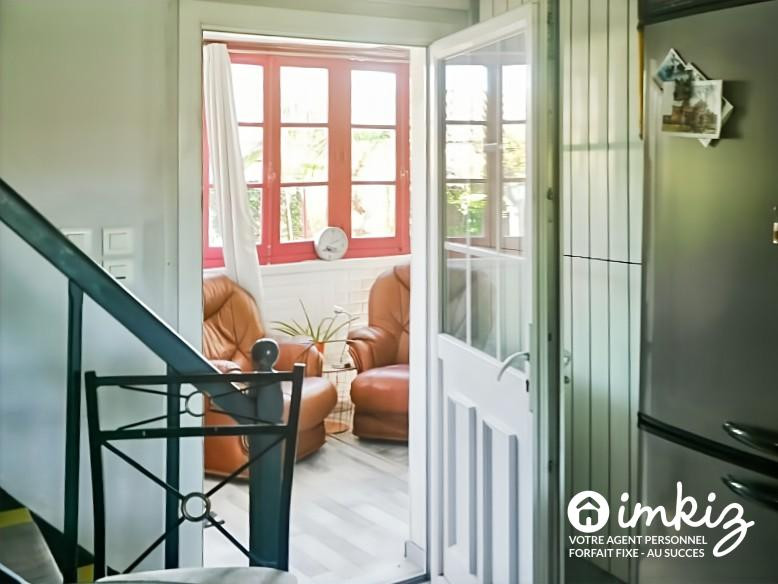 
                                                Vente
                                                 Maison atypique avec véranda et jardin