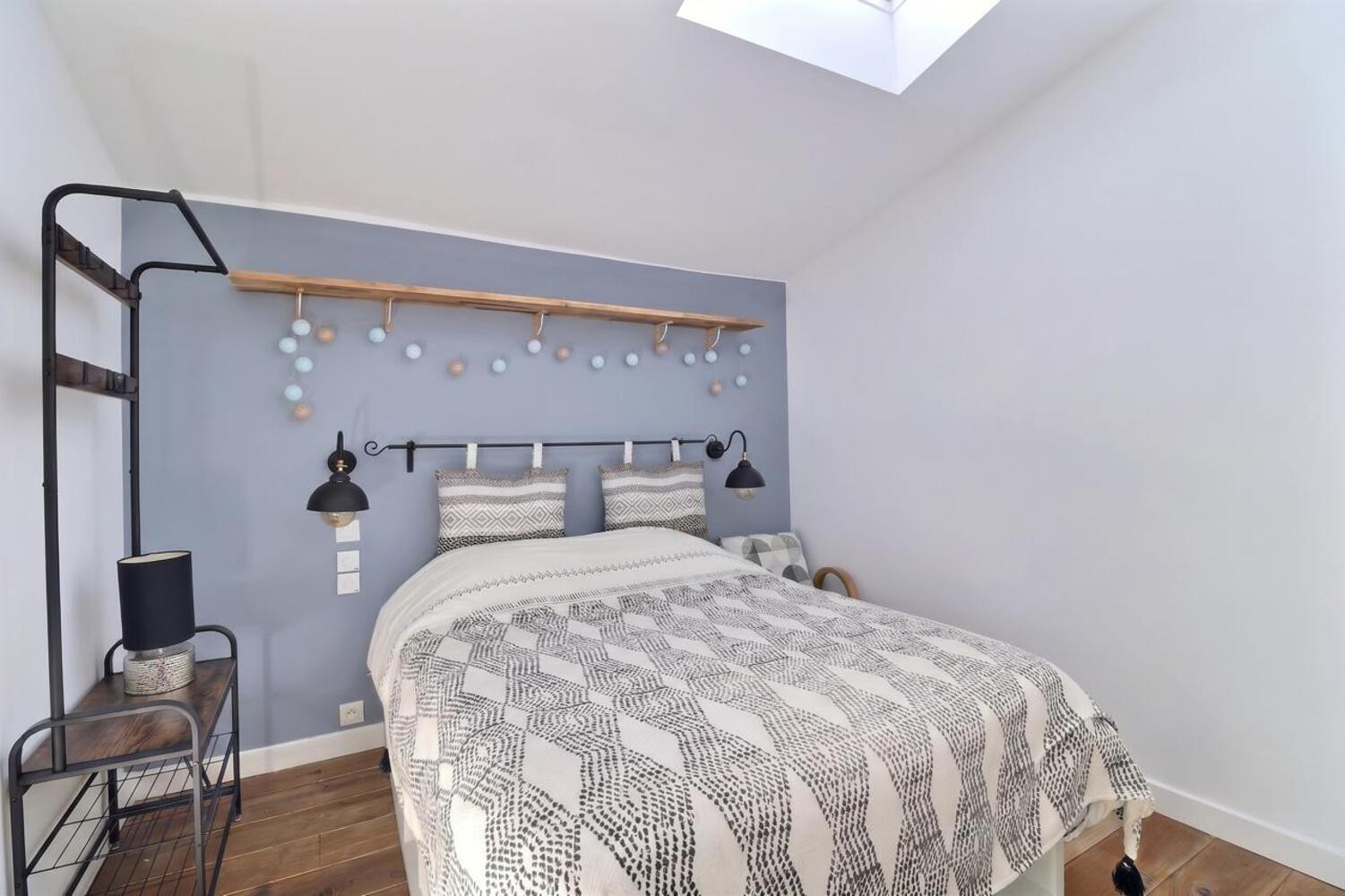 
                                                Vente
                                                 Maison atypique dans le centre de Langon
