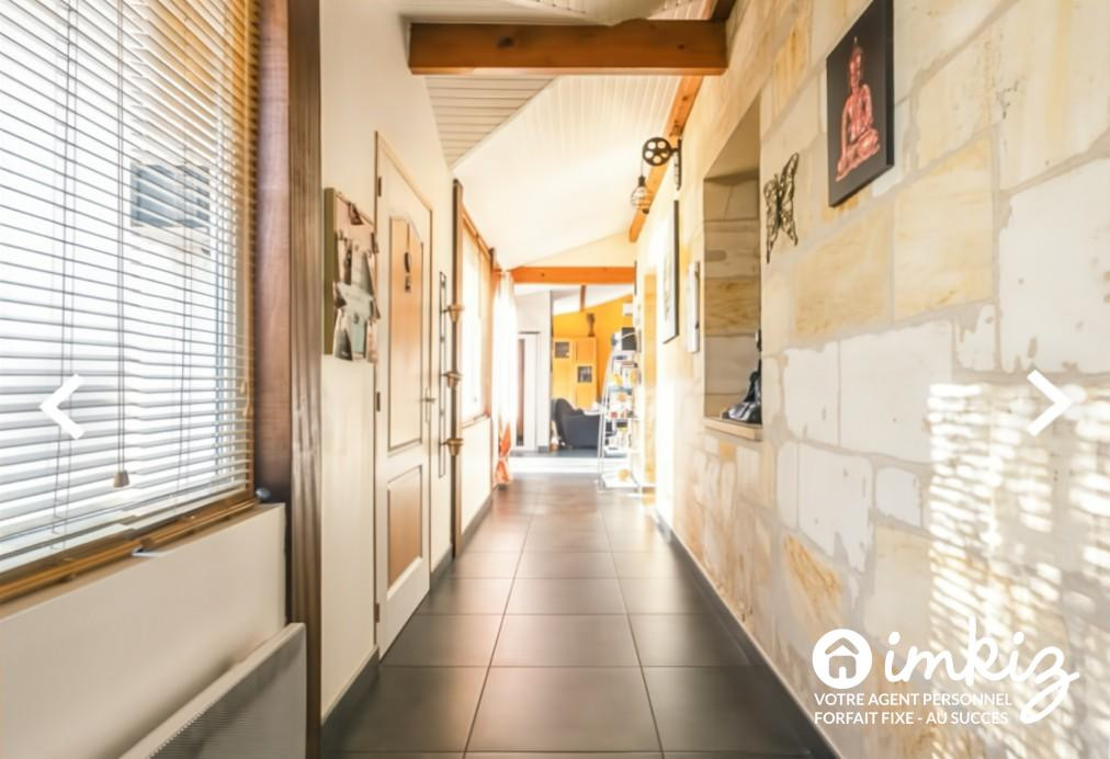 
                                                Vente
                                                 Maison atypique grand volume