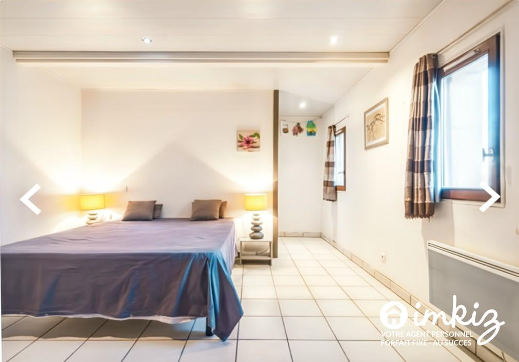 
                                                Vente
                                                 Maison atypique grand volume