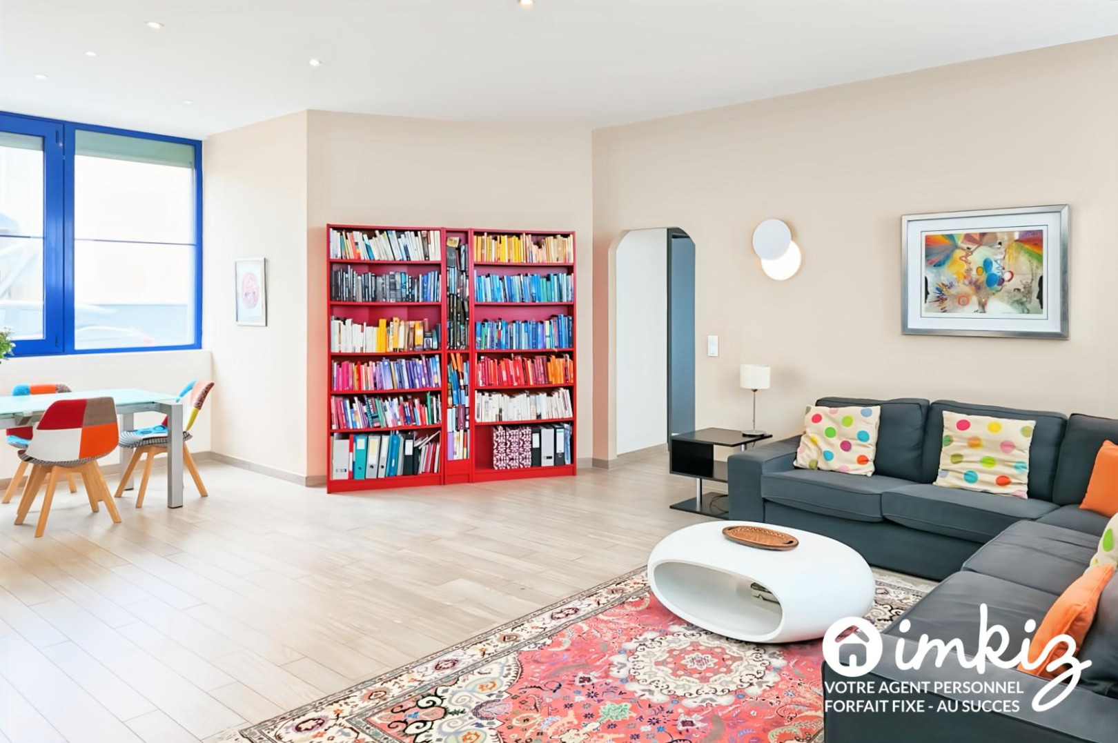 
                                                Vente
                                                 Maison atypique, luminosité + piscine