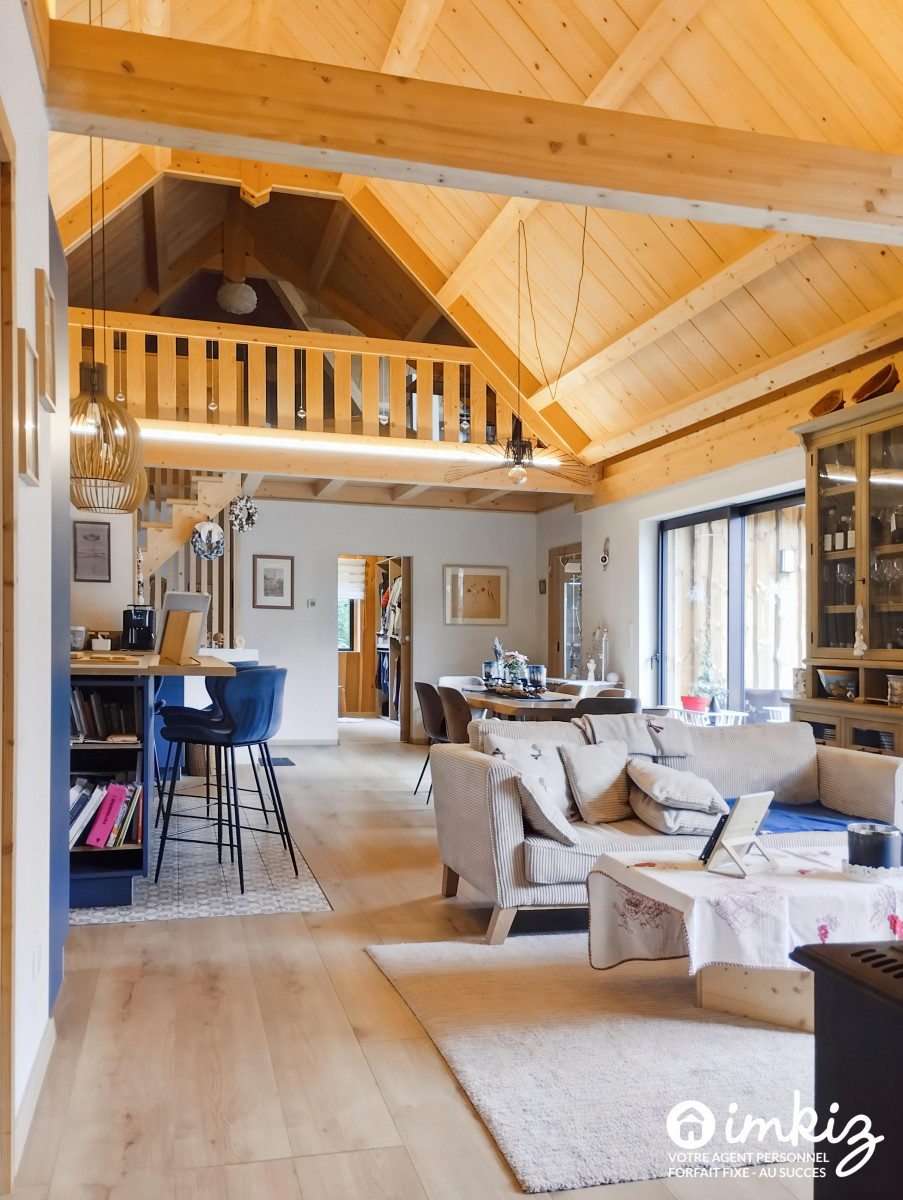 
                                                Vente
                                                 Maison Atypique strucure bois