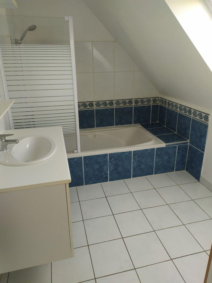
                                                Location
                                                 Maison au calme
