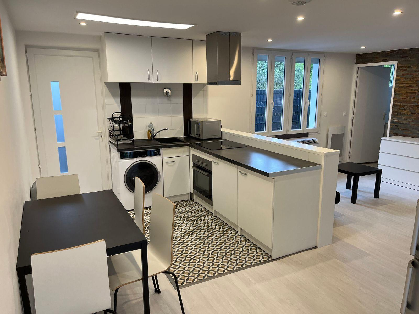 
                                                Location
                                                 Maison au calme Orsay