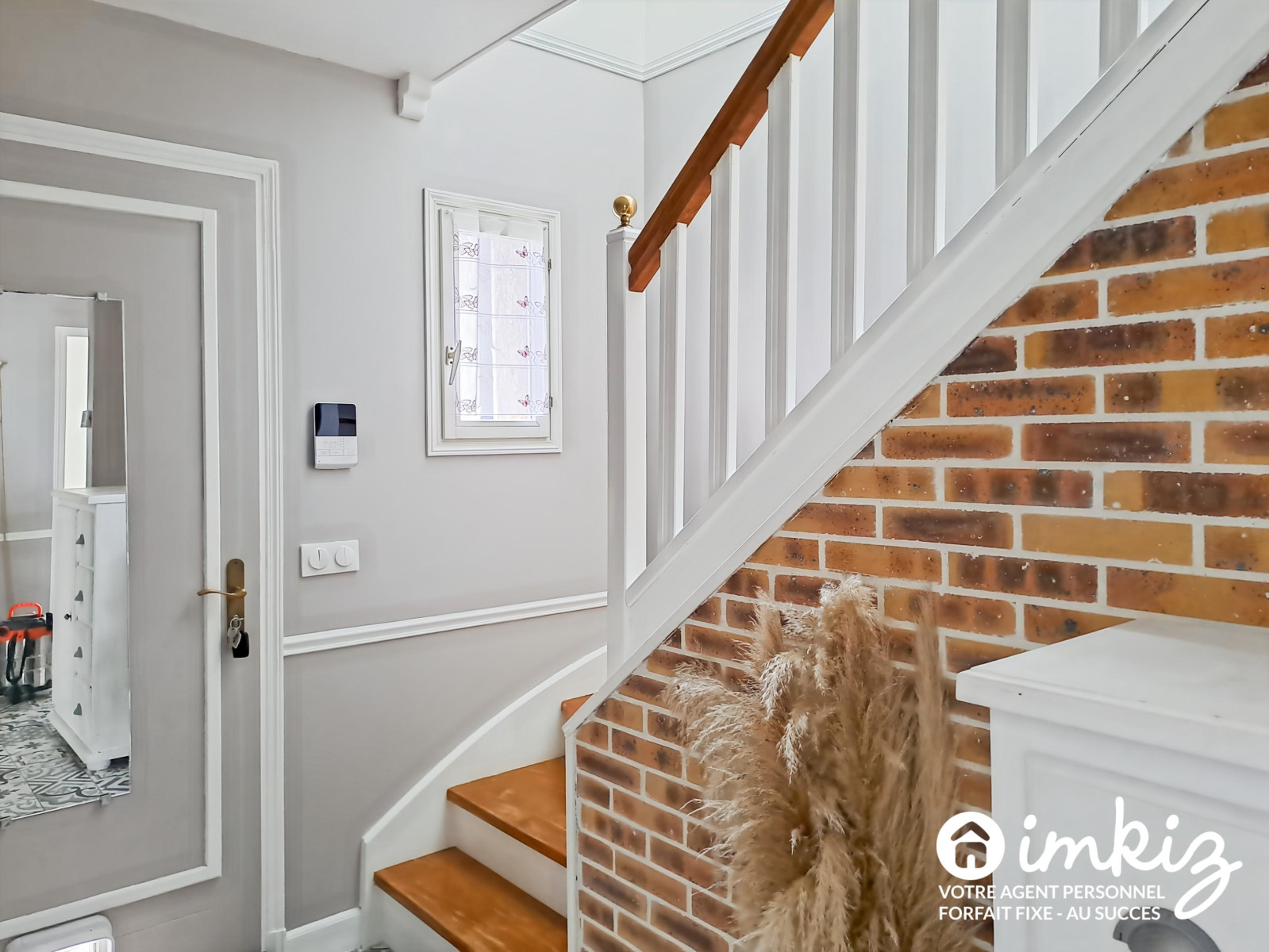 
                                                Vente
                                                 Maison au calme  proche commodités 4 pièces