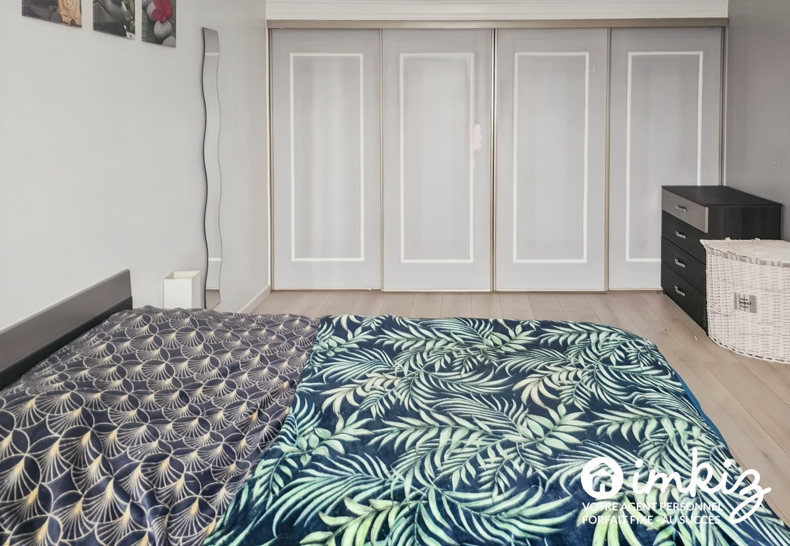 
                                                Vente
                                                 Maison au calme  proche commodités 4 pièces