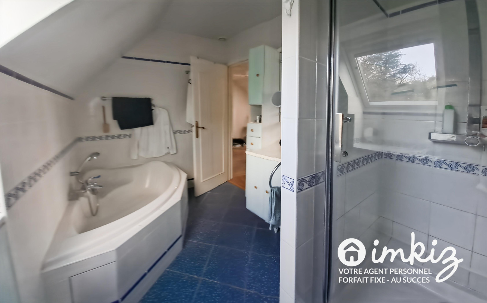 
                                                Vente
                                                 Maison au calme  proche commodités 4 pièces