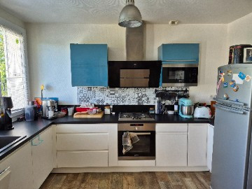 
                                                Vente
                                                 Maison avec jardin 4 chambres
