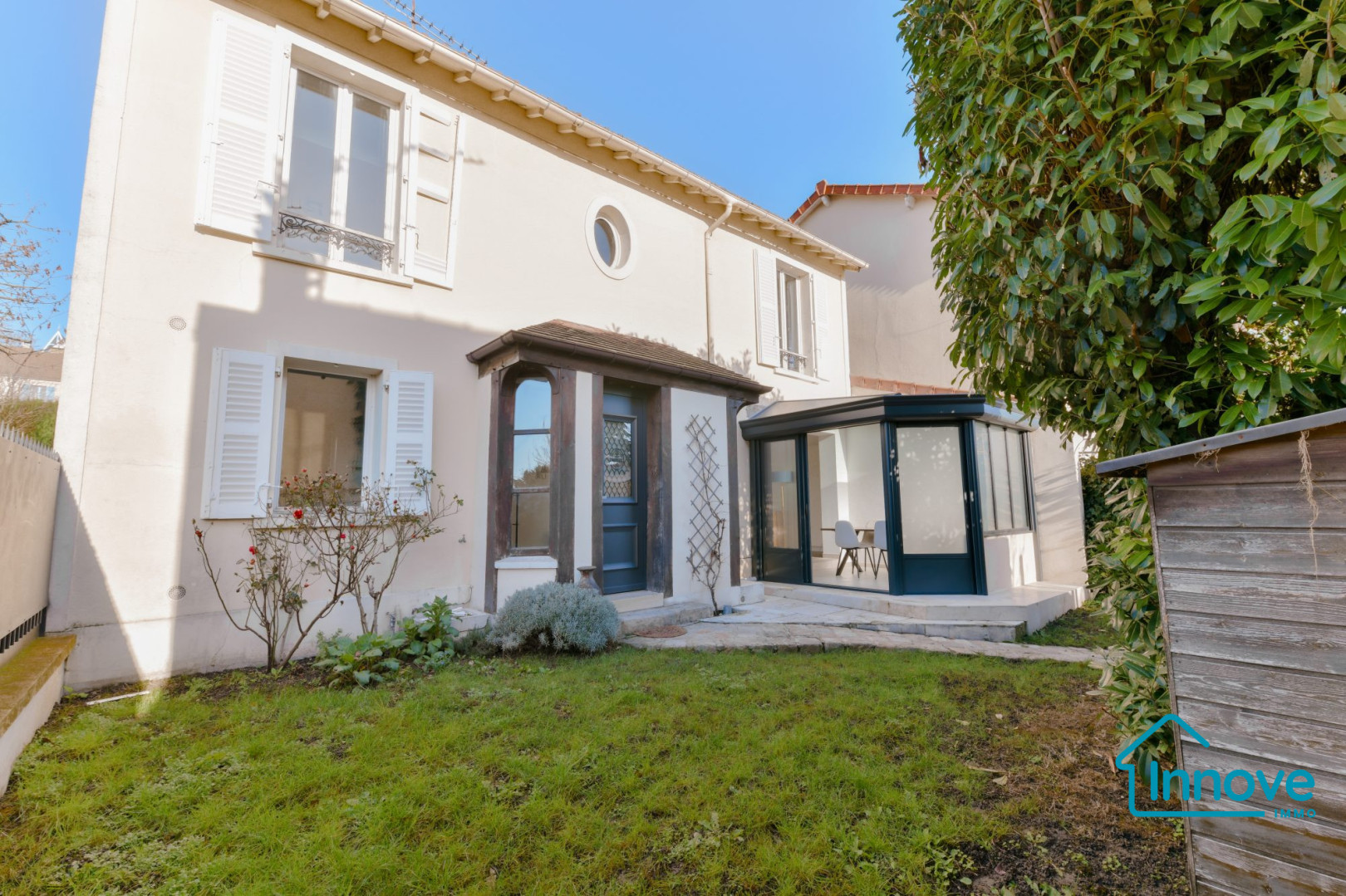 
                                                Vente
                                                 Maison avec jardin, au calme et proche centre ville