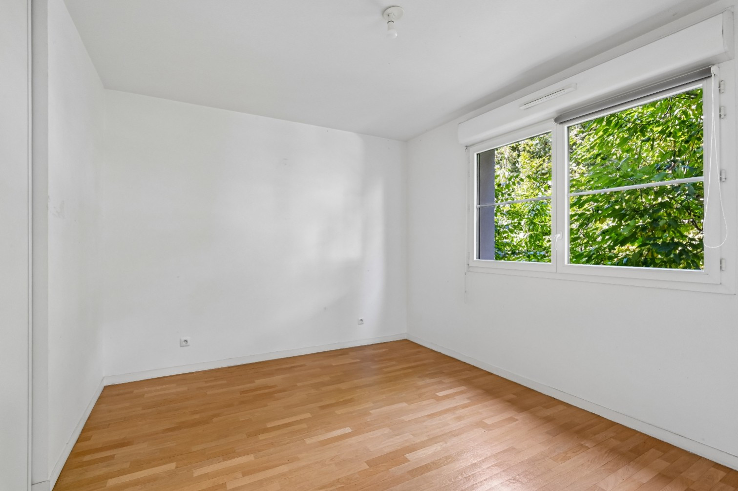 
                                                Vente
                                                 Maison avec jardin et terrasse - Clichy
