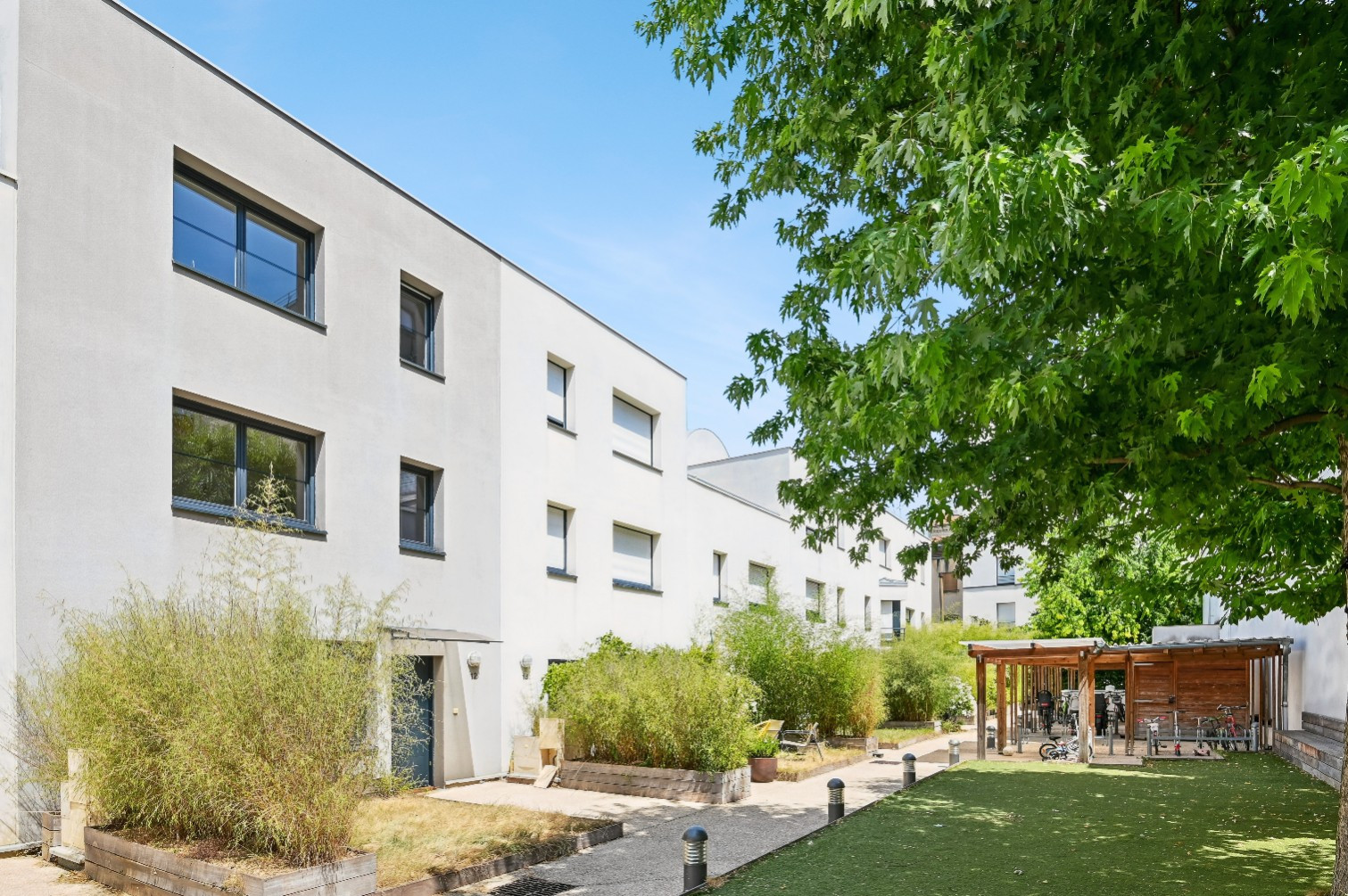 
                                                Vente
                                                 Maison avec jardin et terrasse - Clichy