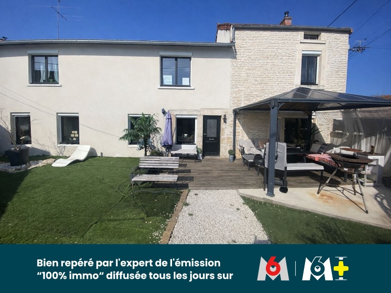 
                                                Vente
                                                 Maison avec jolie terrasse