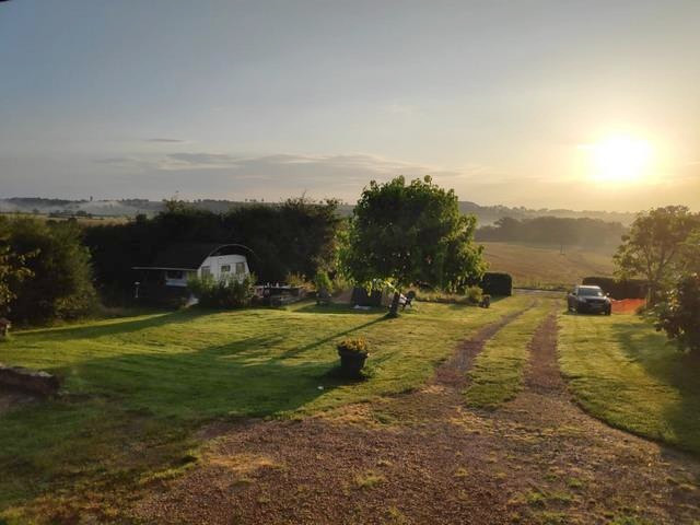 
                                                Vente
                                                 Maison avec mini camping