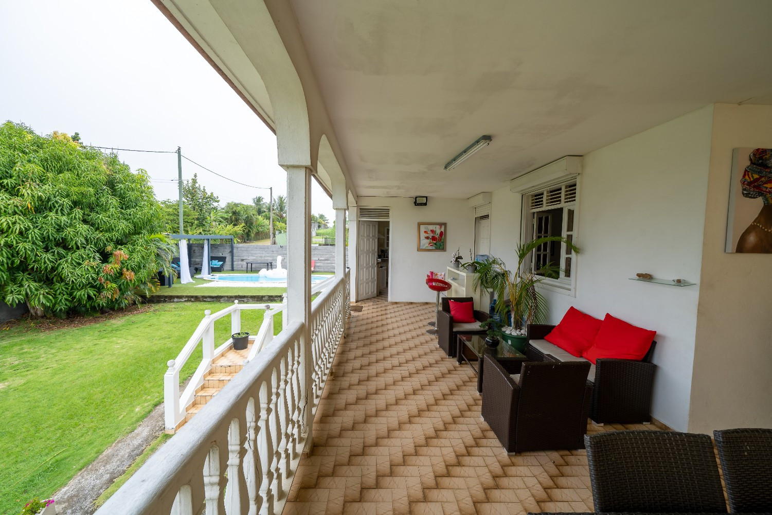 
                                                Vente
                                                 Maison avec piscine - 182 m² - Lamentin Guadeloupe