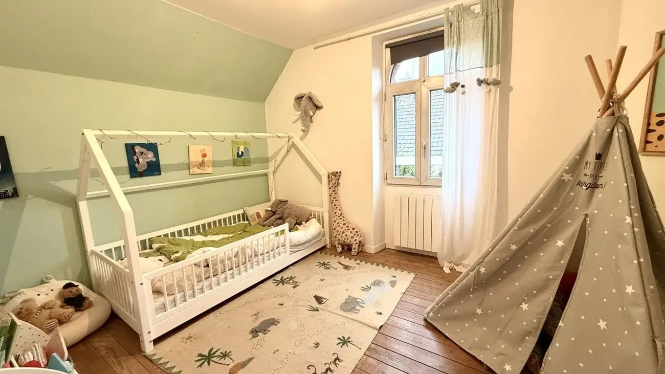 
                                                Vente
                                                 Maison avec terrain 4 pièces 96m²