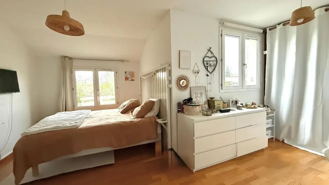 
                                                Vente
                                                 Maison avec terrain 4 pièces 96m²