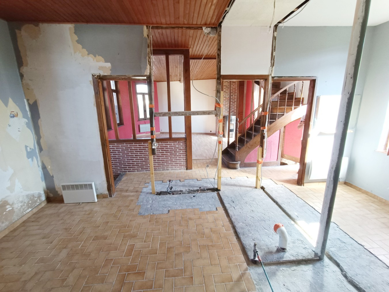 
                                                Vente
                                                 maison avec travaux Querrieu, 3 chambres et jardin