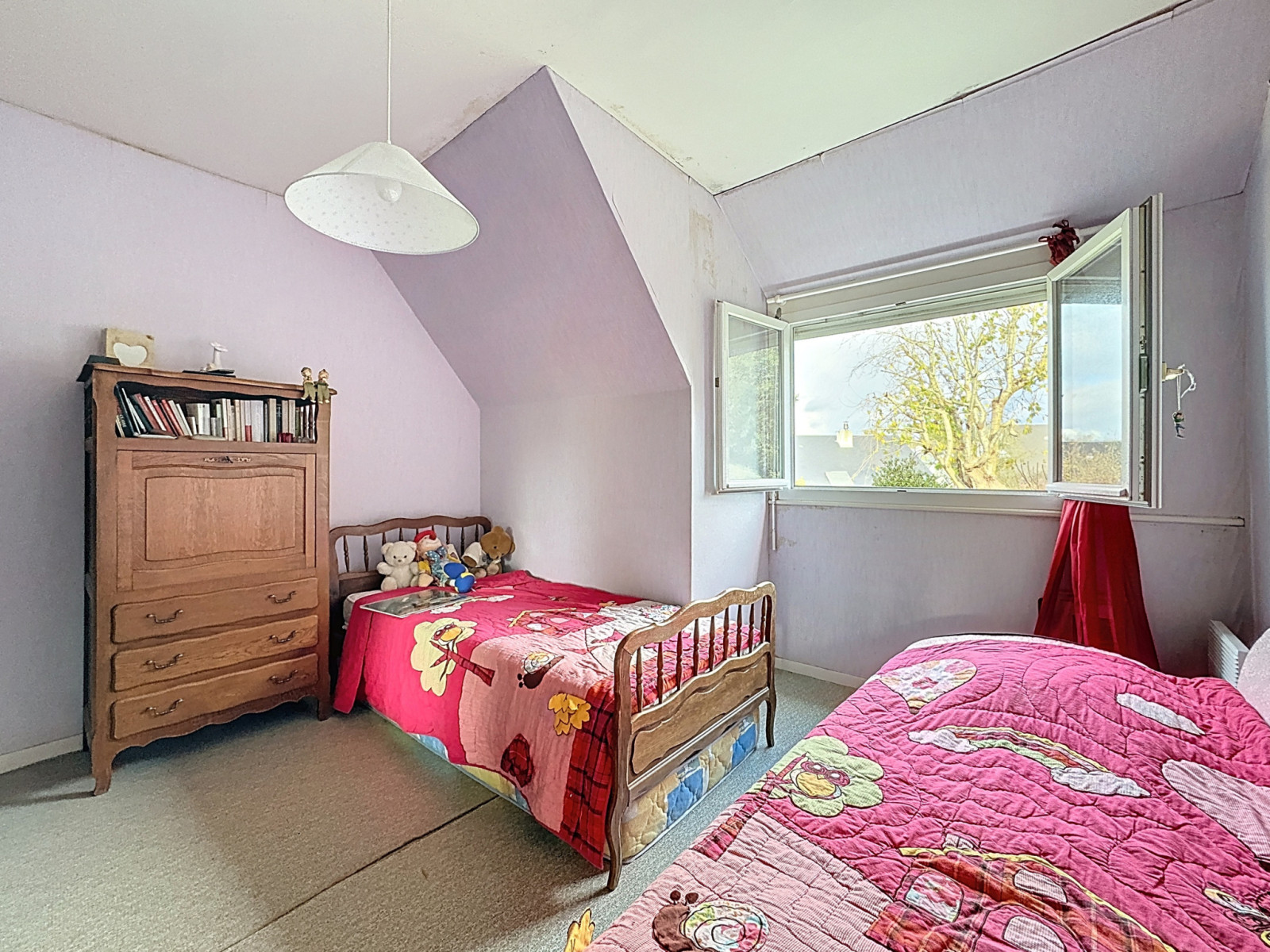 
                                                Vente
                                                 Maison avec véranda, 4 chambres, SAINT-LO proche des commodi