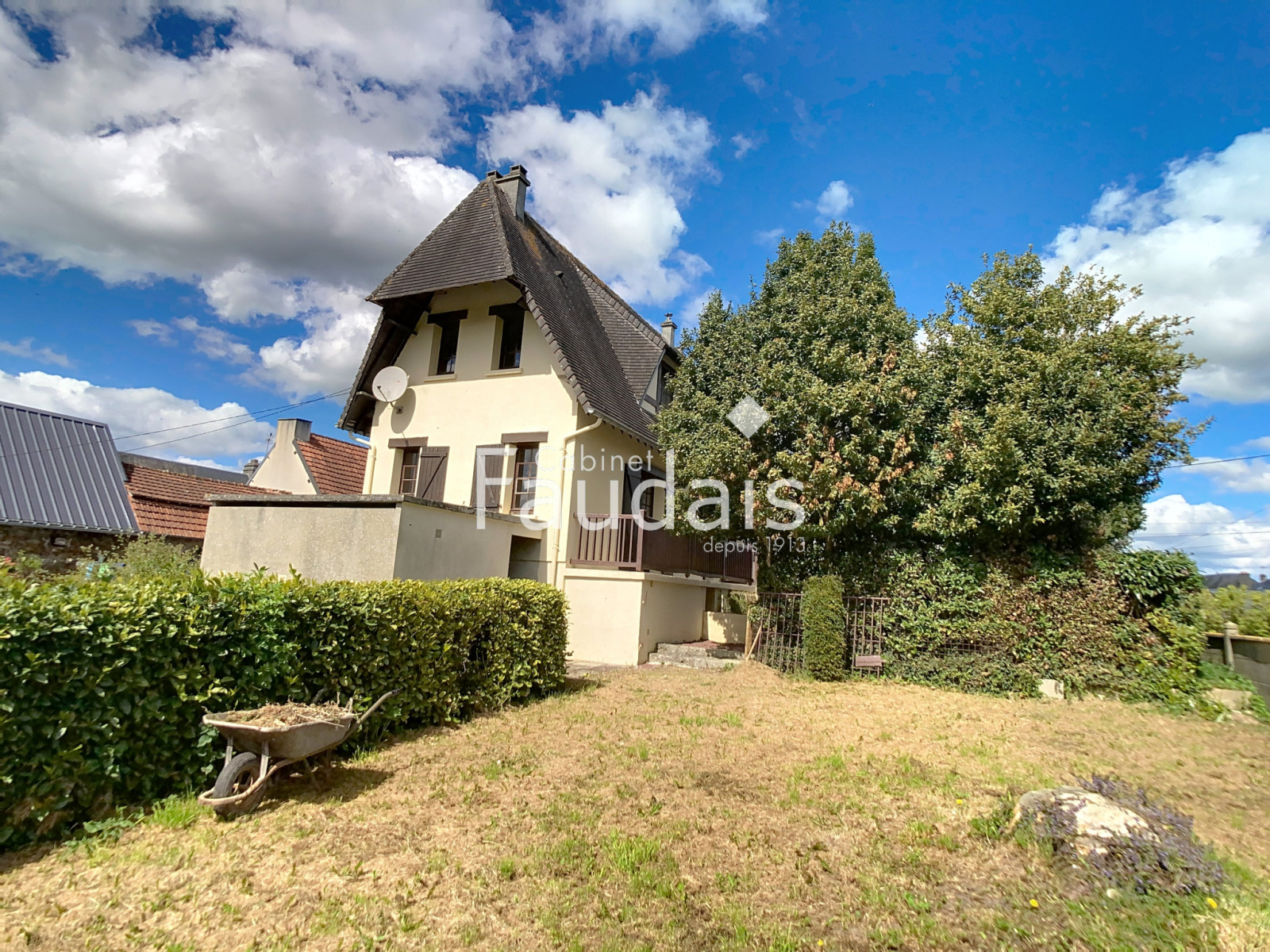 
                                                Vente
                                                 Maison avec vie de plain-pied PONT-HEBERT