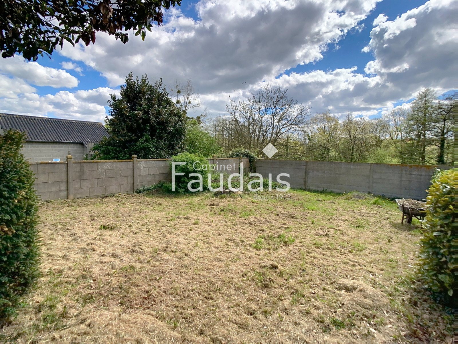 
                                                Vente
                                                 Maison avec vie de plain-pied PONT-HEBERT