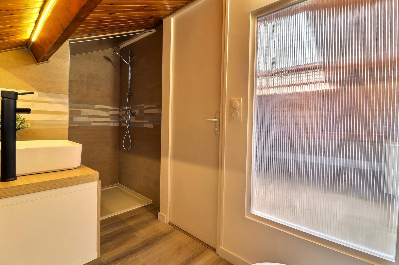 
                                                Vente
                                                 Maison Bagneux - 130m² - Sans travaux