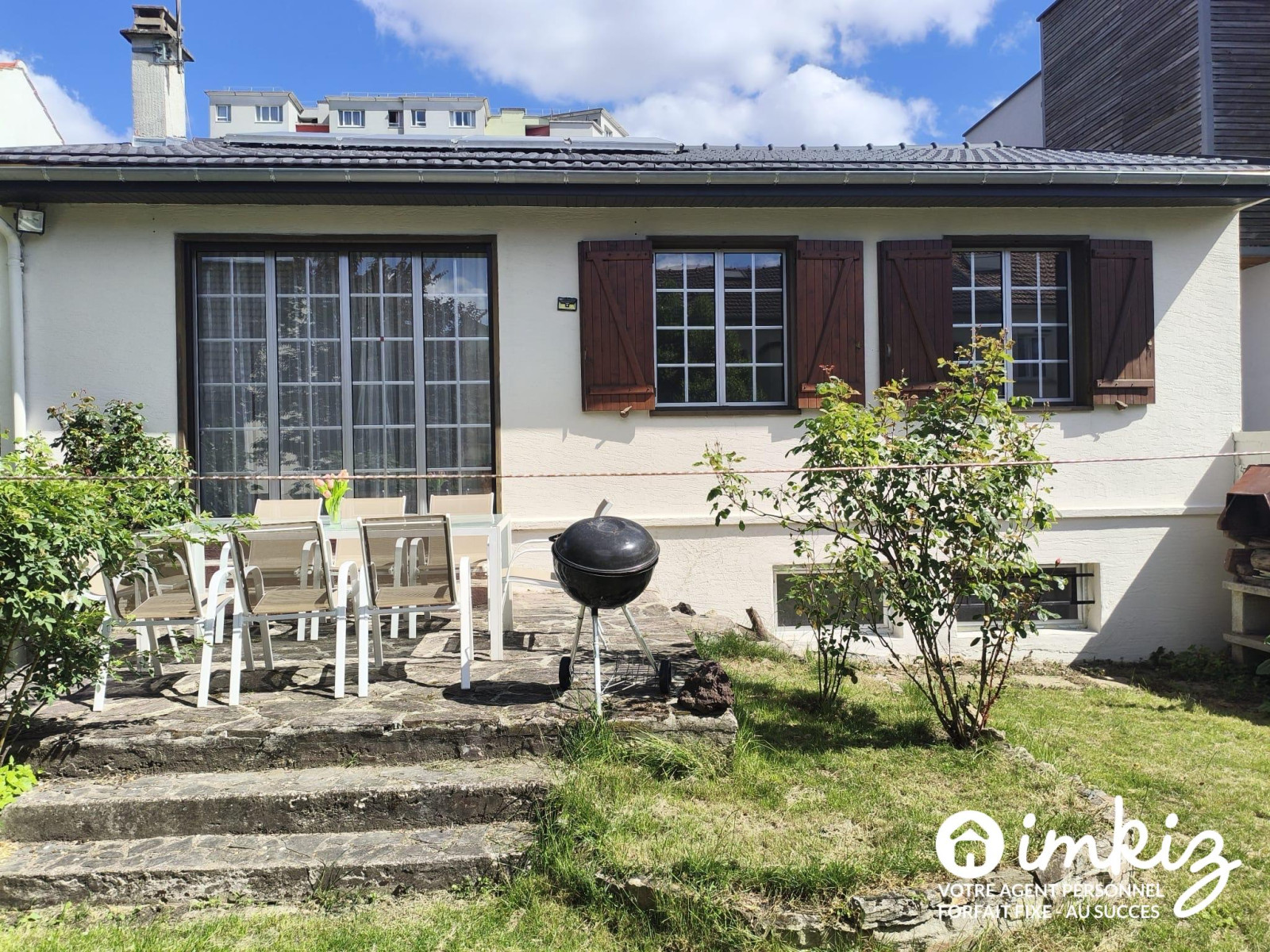 
                                                Vente
                                                 Maison bifamiliale à Saint-Denis