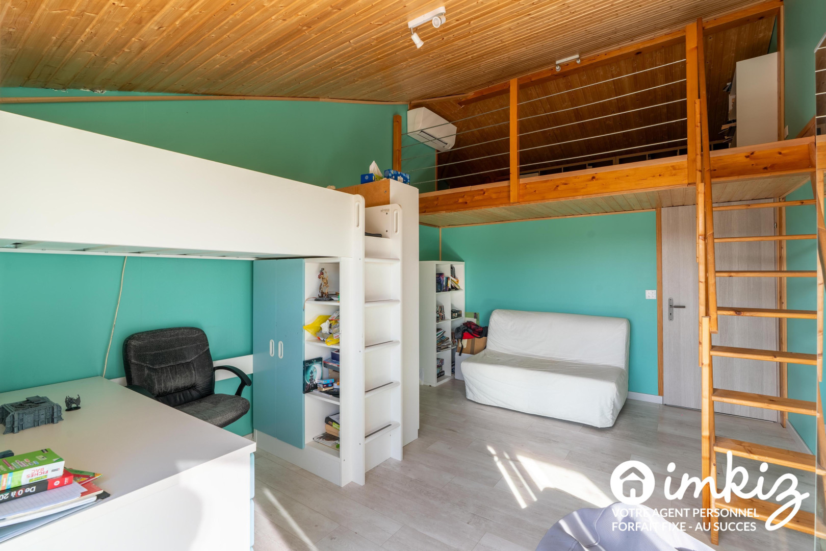 
                                                Vente
                                                 Maison bioclimatique 10 pièces