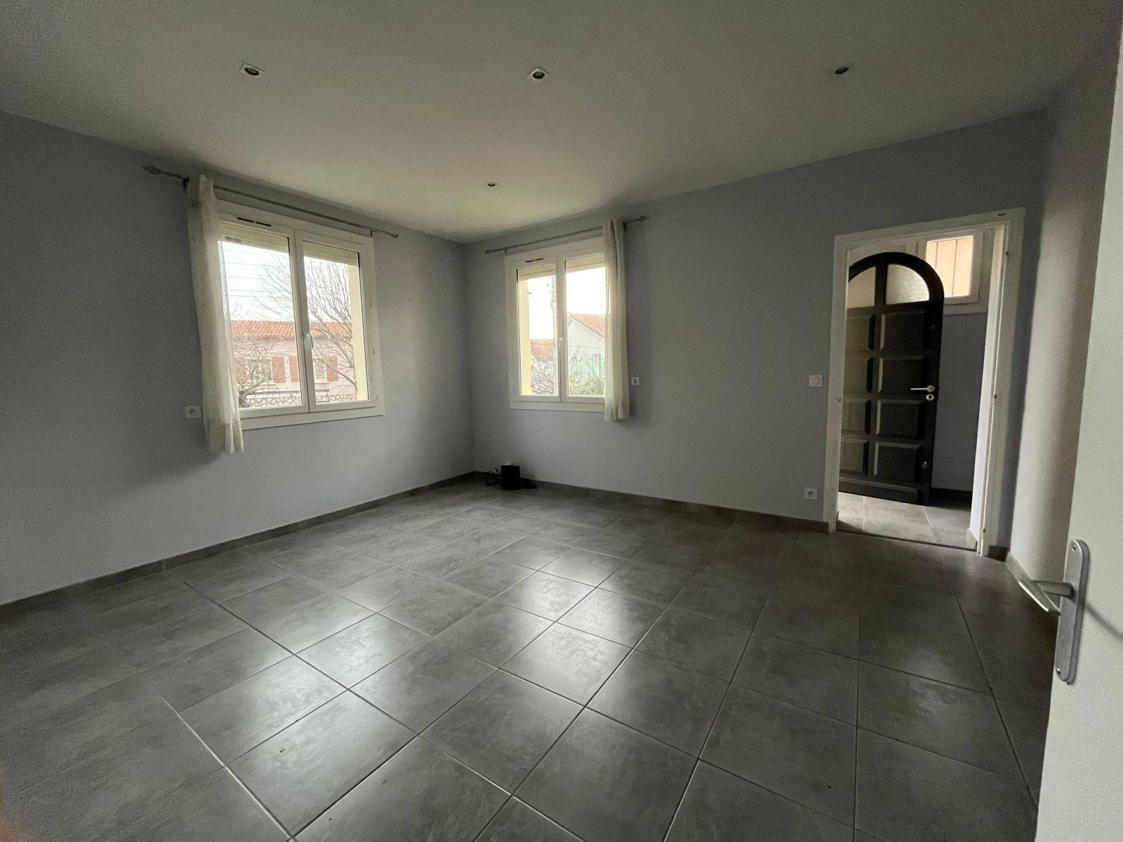 
                                                Location
                                                 Maison Boutonnet / Facultés