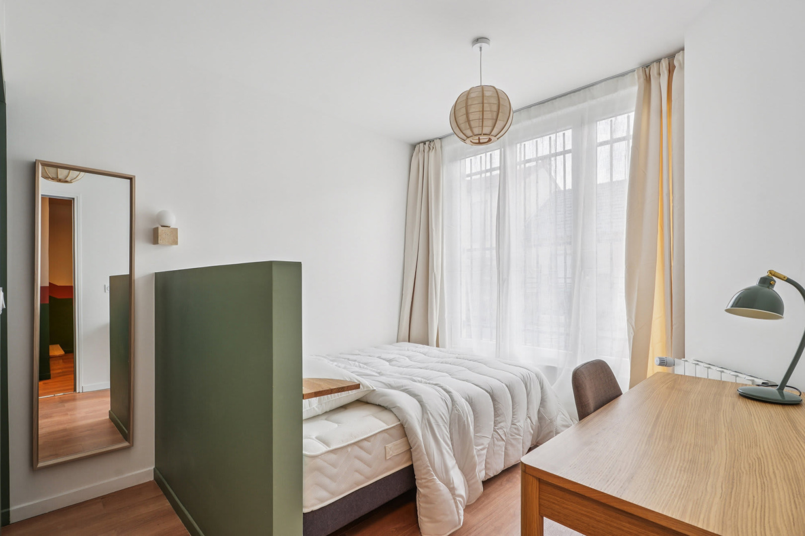 
                                                Colocation
                                                 Maison - Chambre 10.2m² - Villejuif - 921€/mois CC