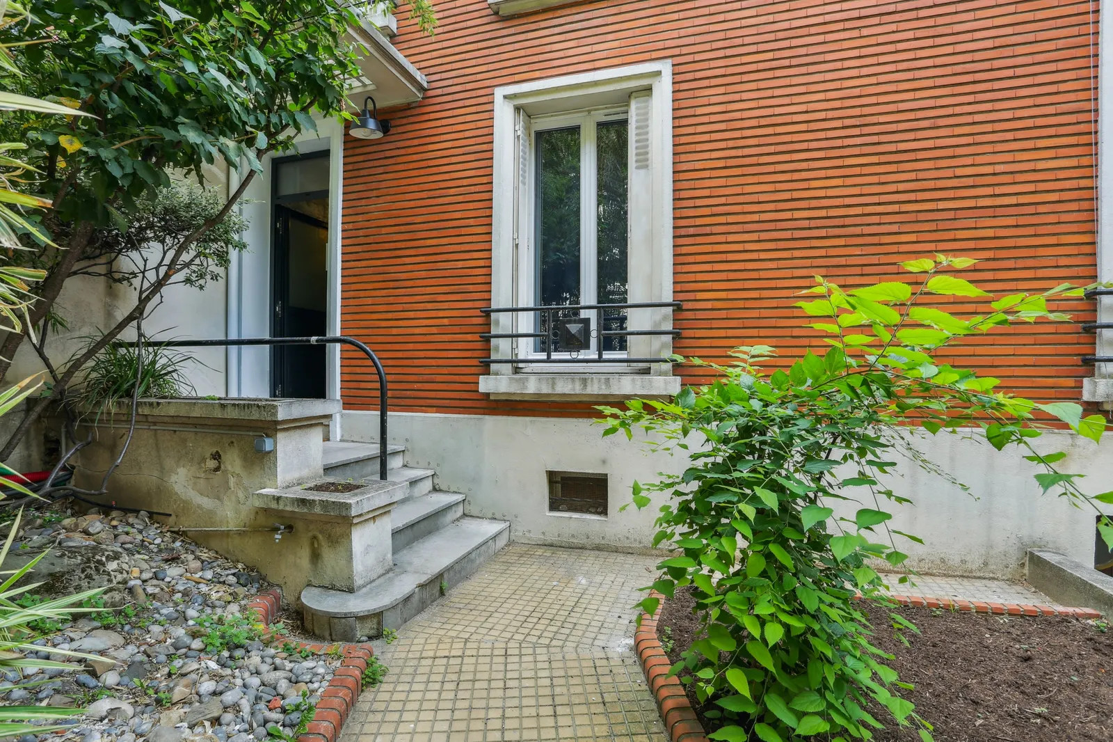 
                                                Colocation
                                                 Maison  ROSETTA - Chambre 10.51m² - Montreuil - 1030€/mois CC