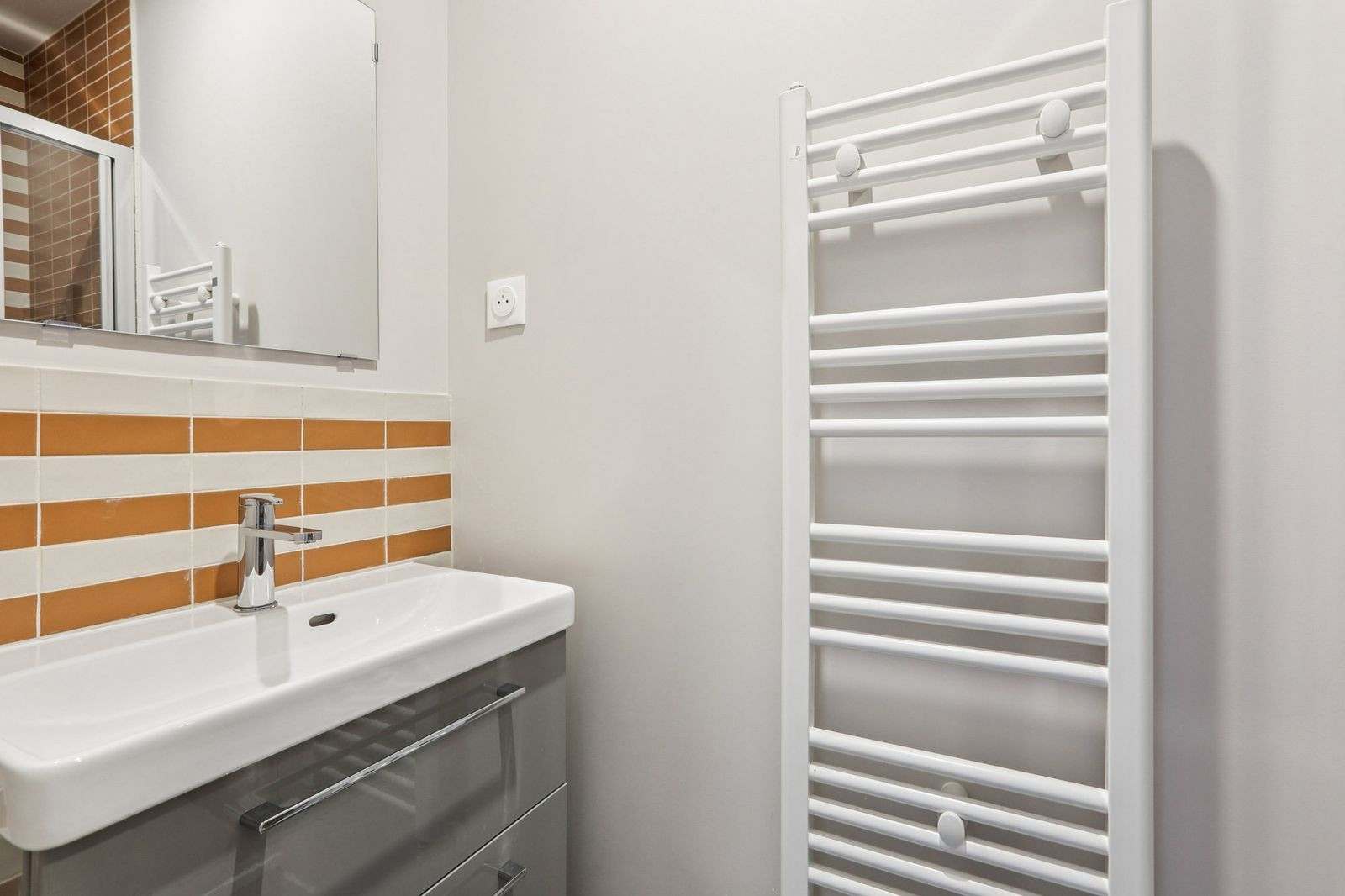 
                                                Colocation
                                                 Maison - Chambre 11.95m² - Villejuif - 970€/mois CC