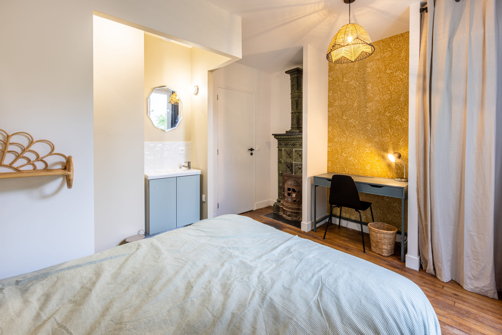 
                                                Colocation
                                                 Maison - Chambre 11m² - Paris - 1170€/mois CC