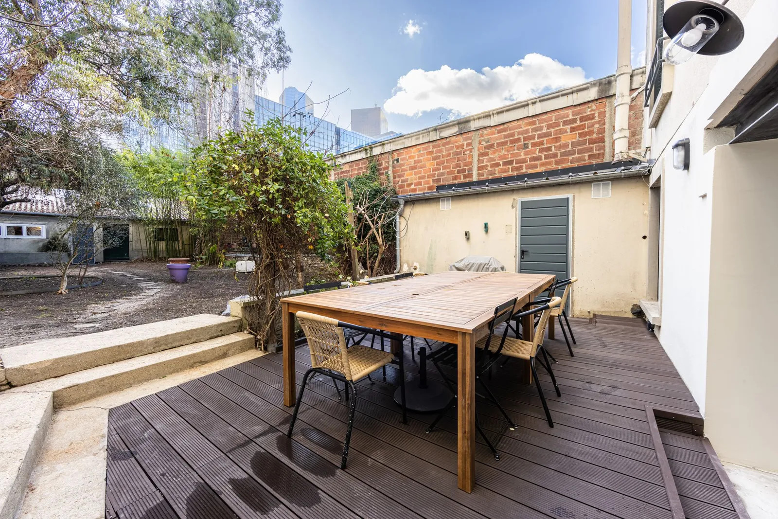
                                                Colocation
                                                 Maison - Chambre 12.4m² - Courbevoie - 1050€/mois CC