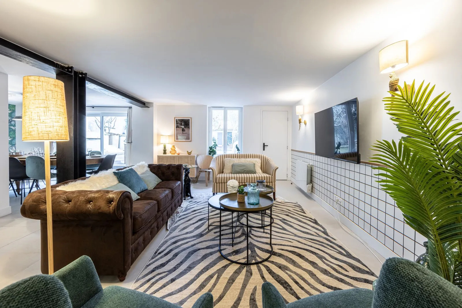 
                                                Colocation
                                                 Maison - Chambre 12.4m² - Courbevoie - 1050€/mois CC
