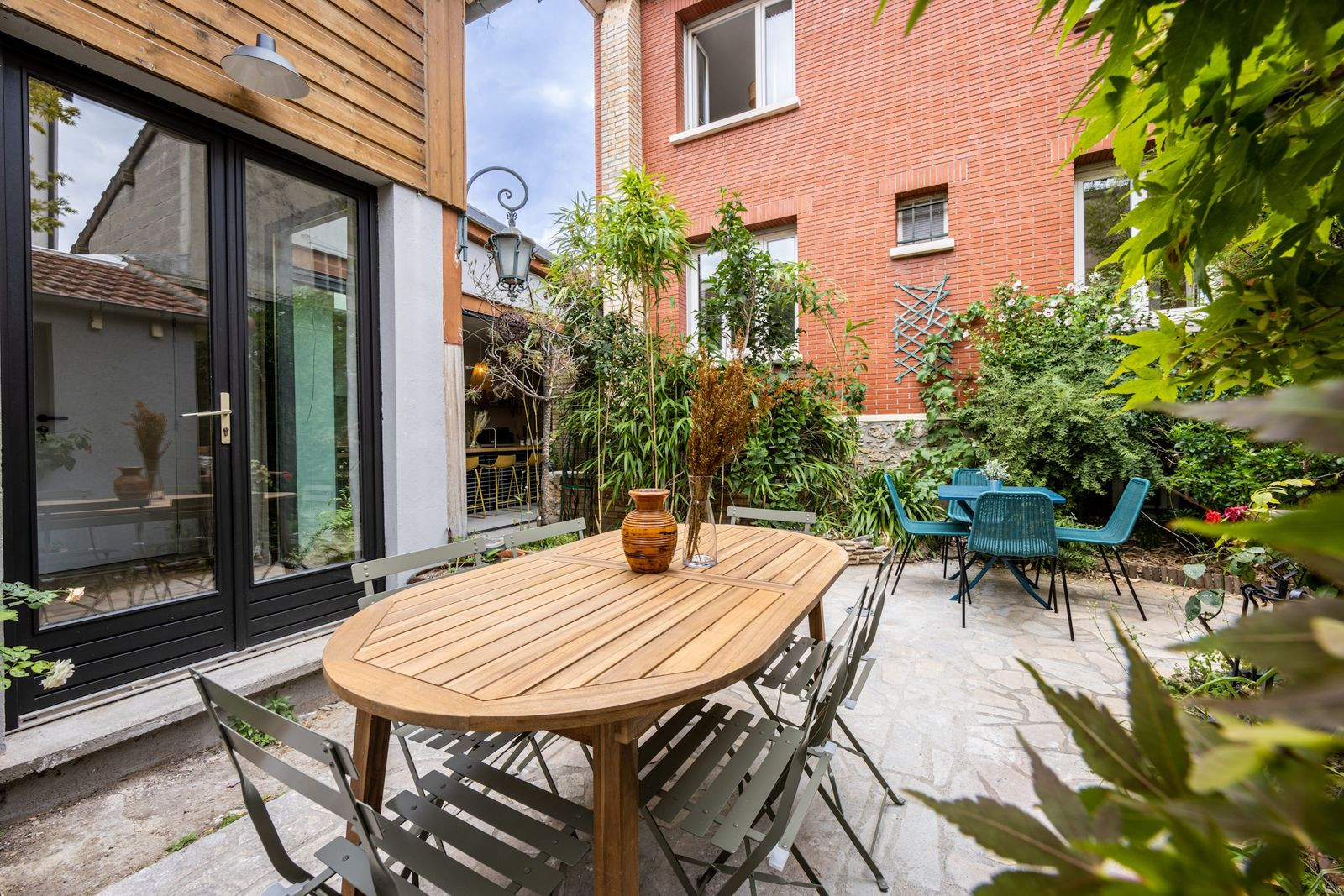 
                                                Colocation
                                                 Maison - Chambre 12.7m² - Asnieres-sur-Seine - 969€/mois CC