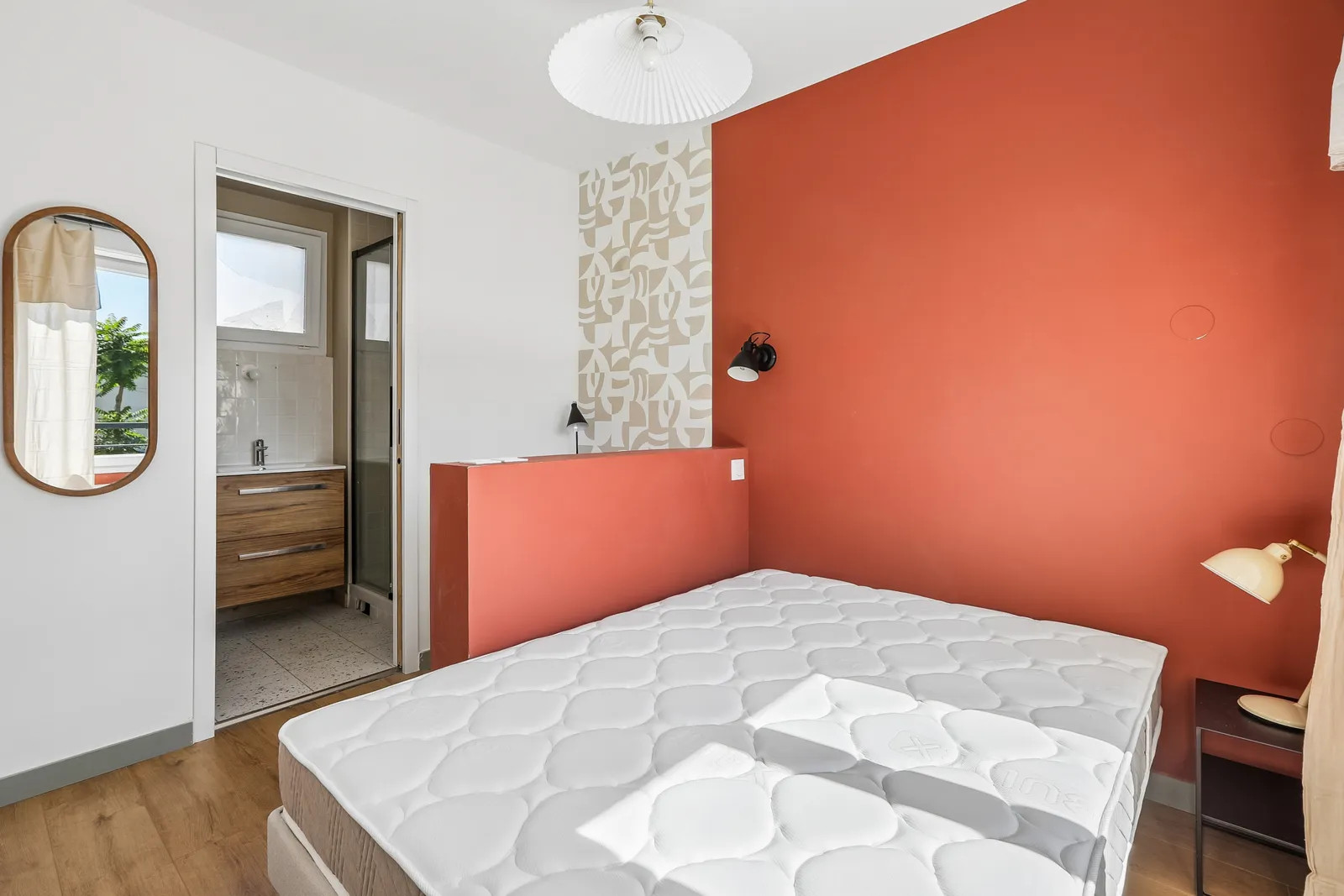 
                                                Colocation
                                                 Maison - Chambre 13m² - Montreuil - 1238€/mois CC