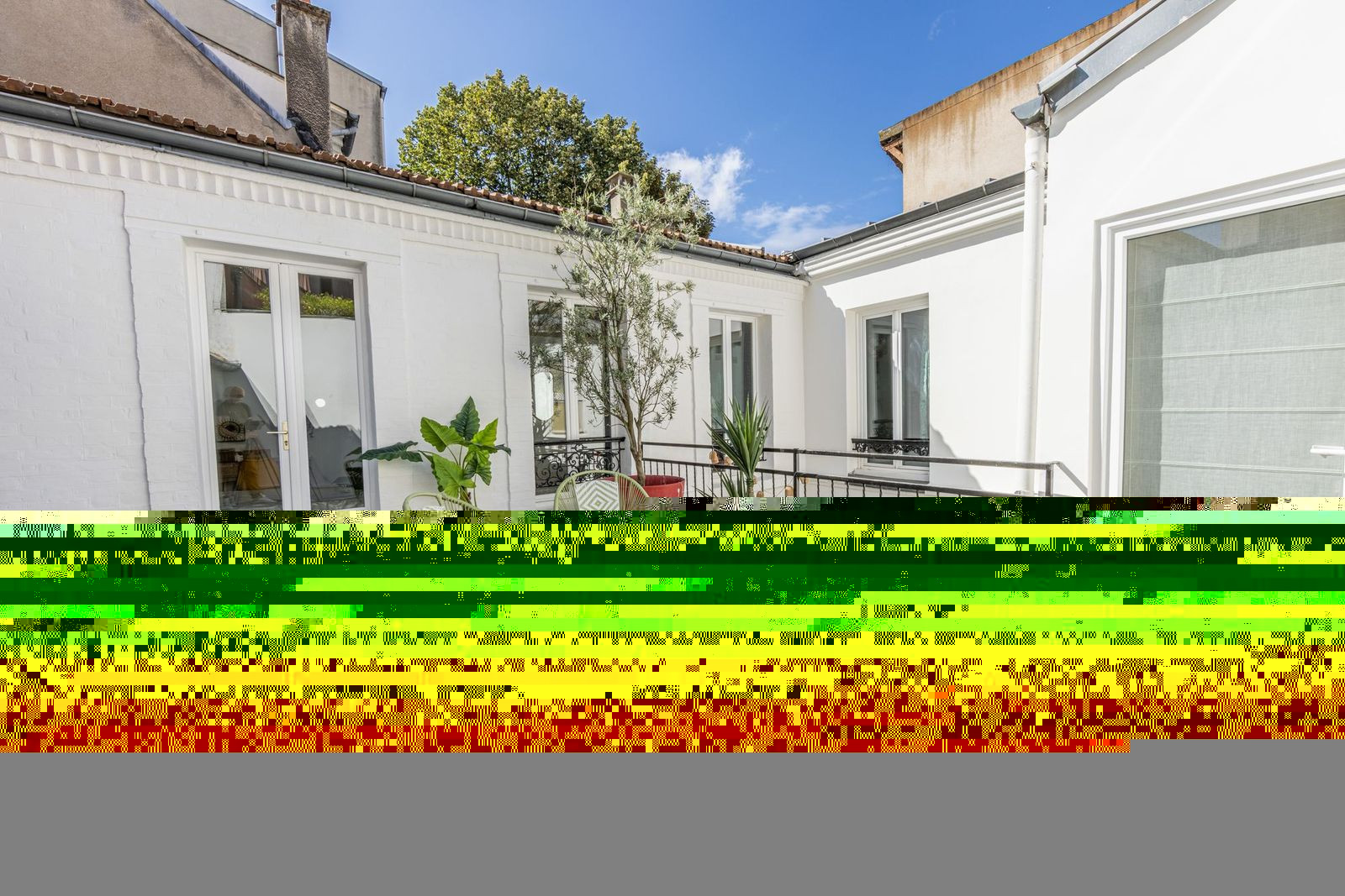 
                                                Colocation
                                                 Maison - Chambre 13m² - Paris - 1245€/mois CC